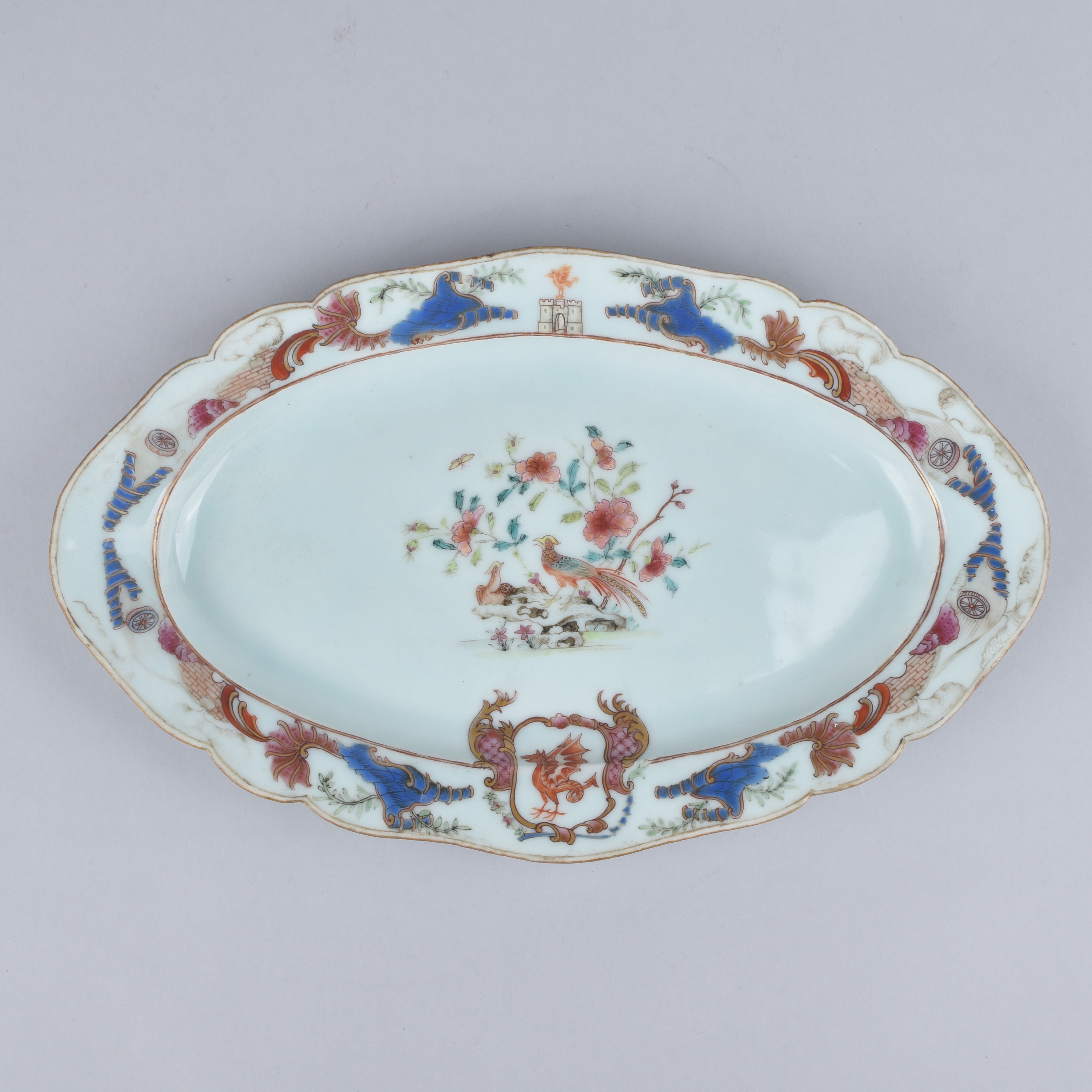 Porcelaine Qianlong (1735-1795), circa 1750, Chine Porcelaine Qianlong (1735-1795), circa 1750, Chine