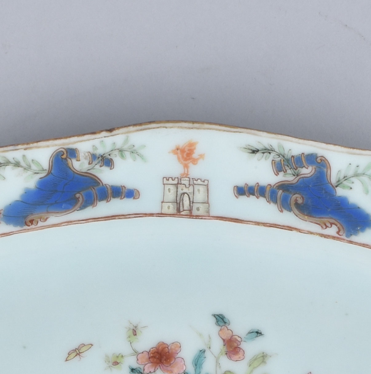 Porcelaine Qianlong (1735-1795), circa 1750, Chine Porcelaine Qianlong (1735-1795), circa 1750, Chine