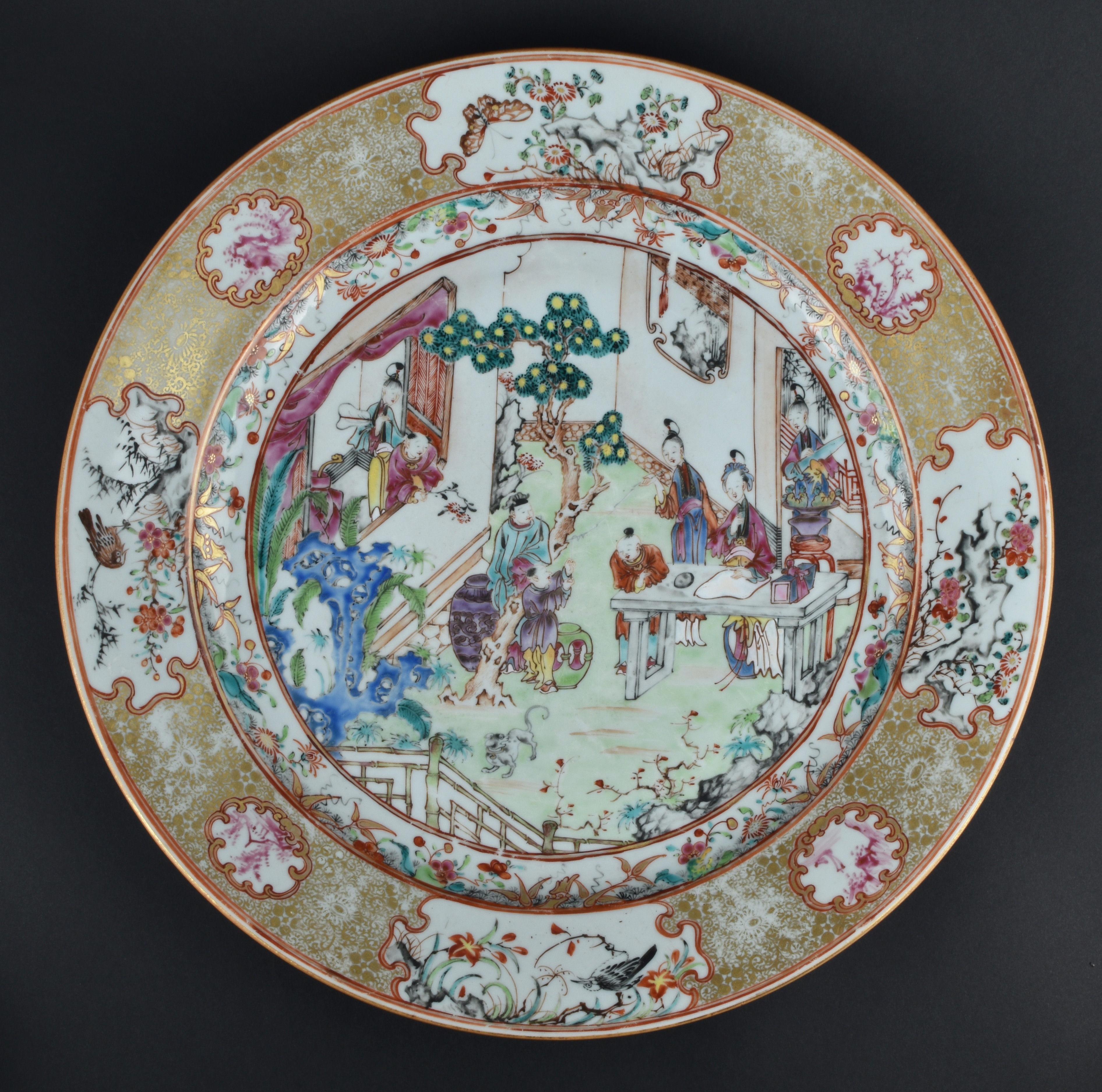 Porcelaine Qianlong (1736-1795), circa 1760, Chine Porcelaine Qianlong (1736-1795), circa 1760, Chine