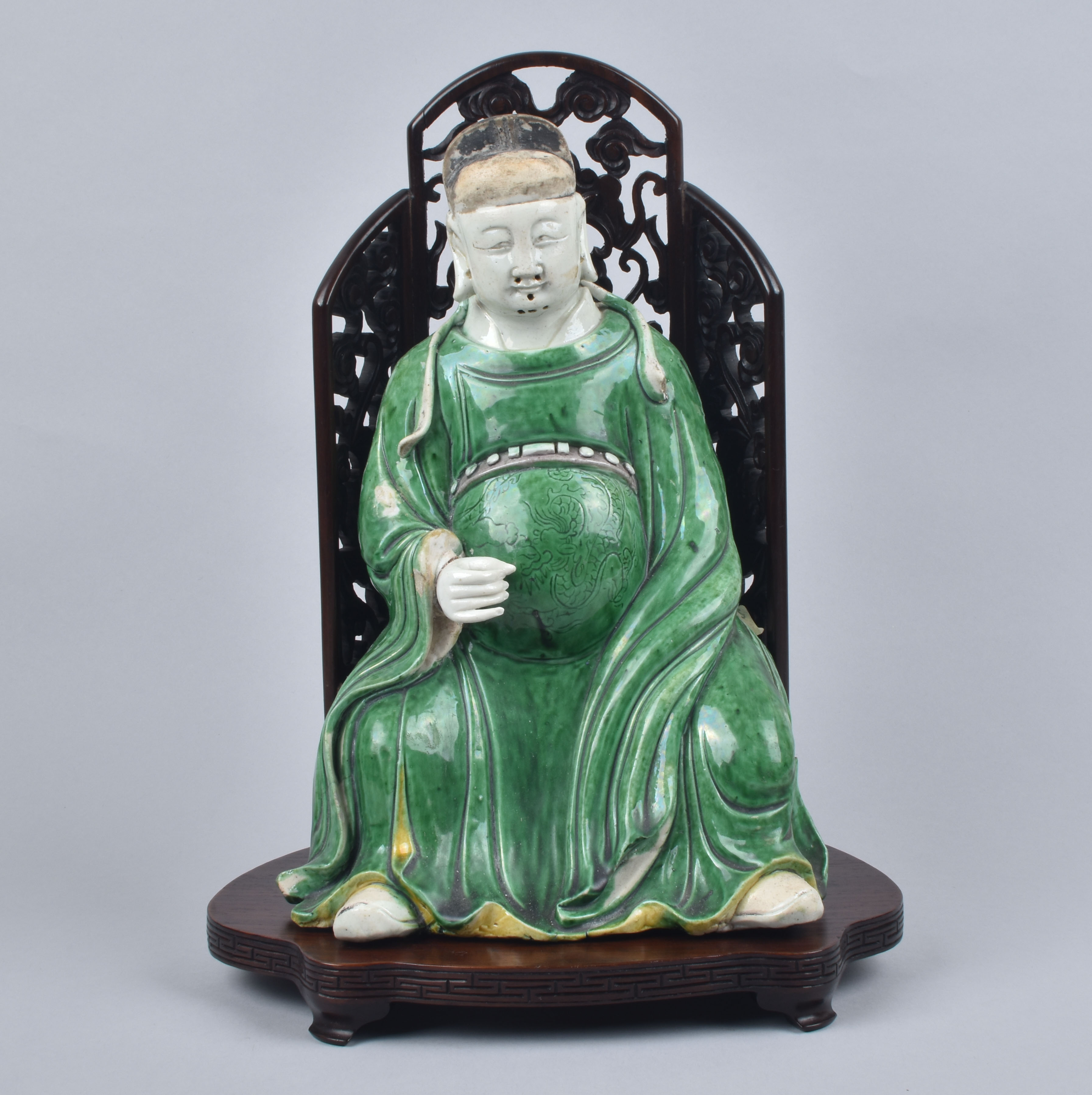 Porcelaine Fin de l'époque Ming / Début Kangxi, Chine Porcelaine Fin de l'époque Ming / Début Kangxi, Chine