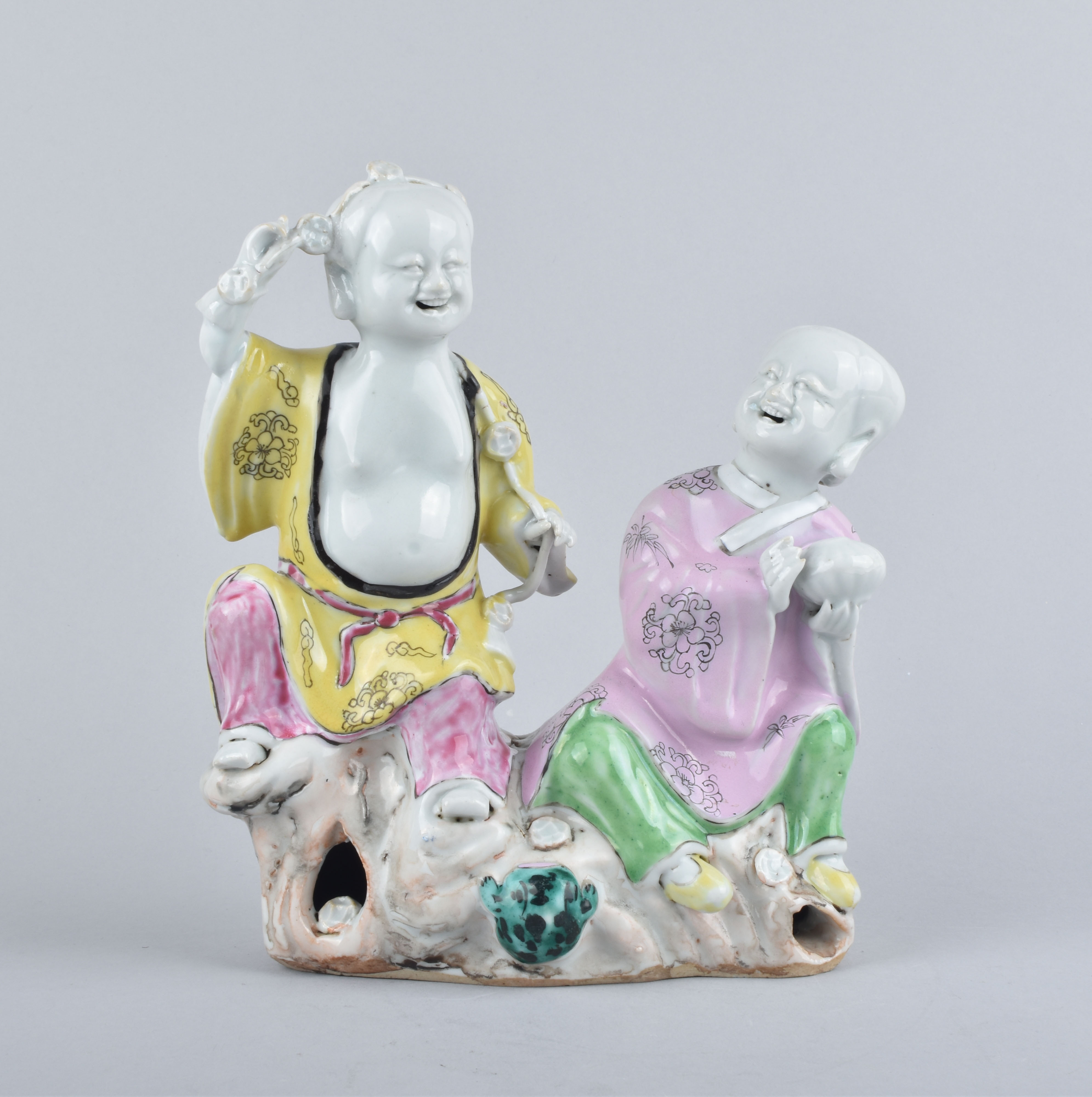 Porcelaine Qianlong (1735-1795), circa 1795, Chine Porcelaine Qianlong (1735-1795), circa 1795, Chine