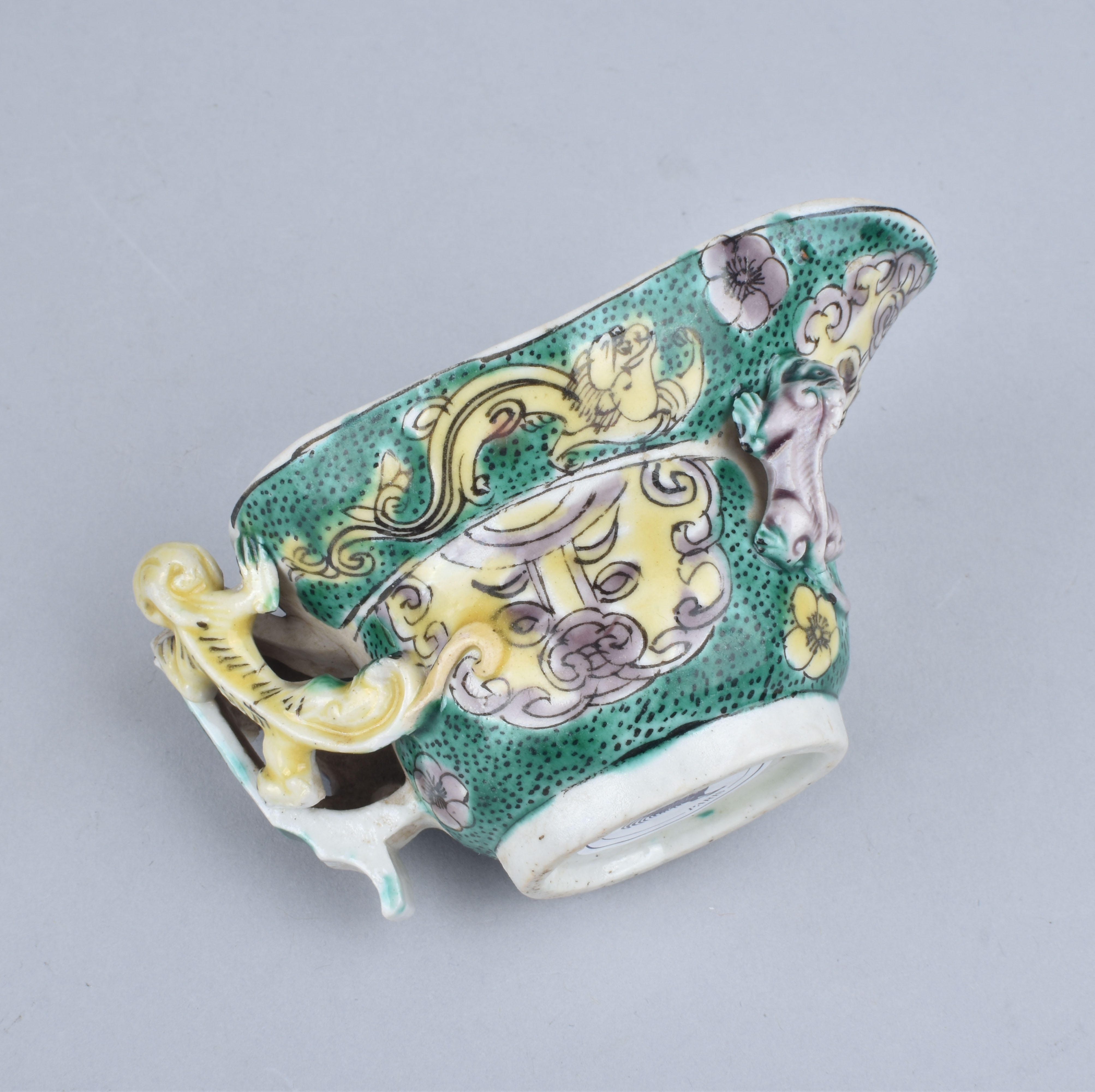 Famille verte Porcelaine (biscuit) Kangxi (1662-1722), Chine Famille verte Porcelaine (biscuit) Kangxi (1662-1722), Chine