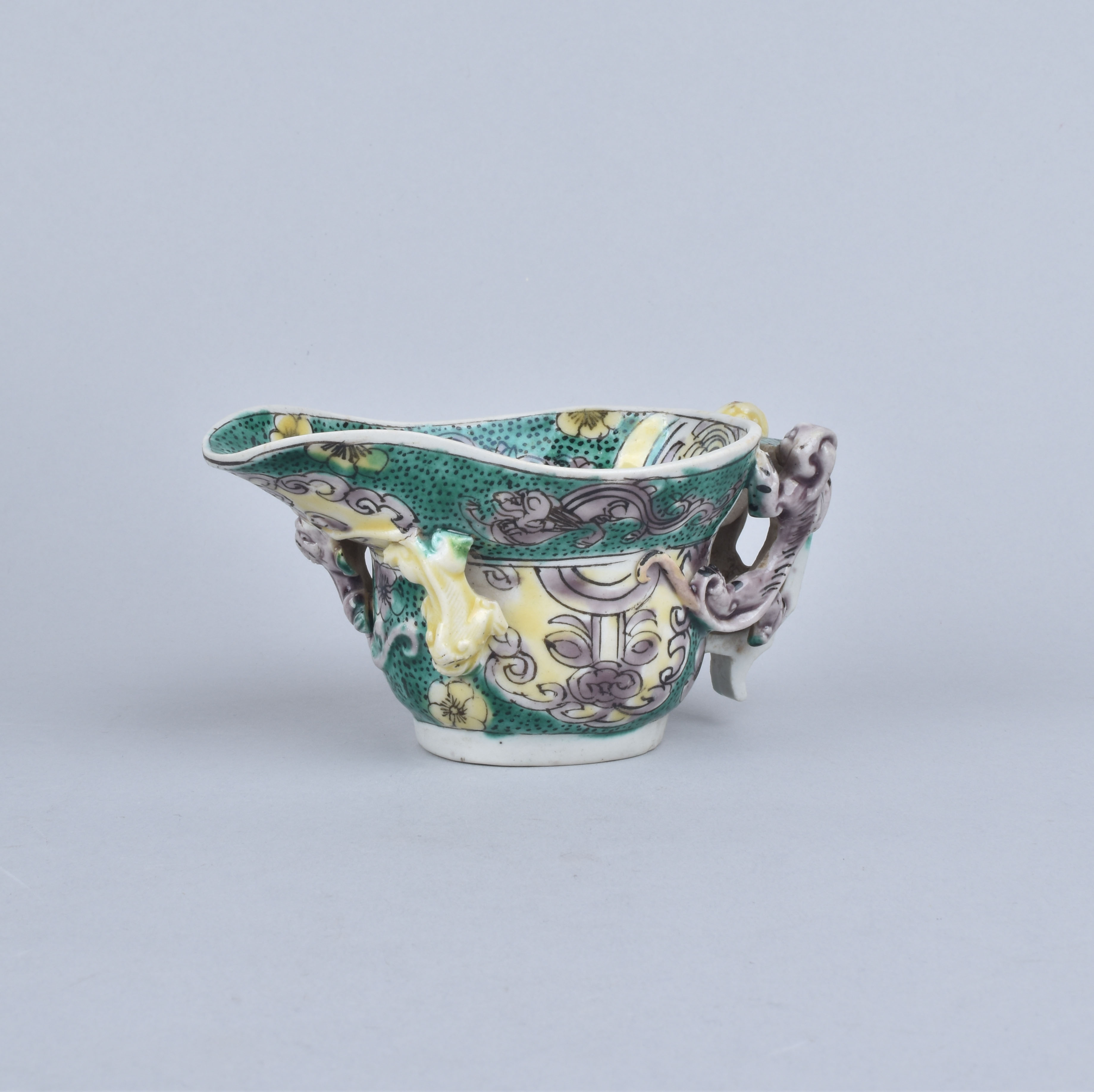 Famille verte Porcelaine (biscuit) Kangxi (1662-1722), Chine Famille verte Porcelaine (biscuit) Kangxi (1662-1722), Chine