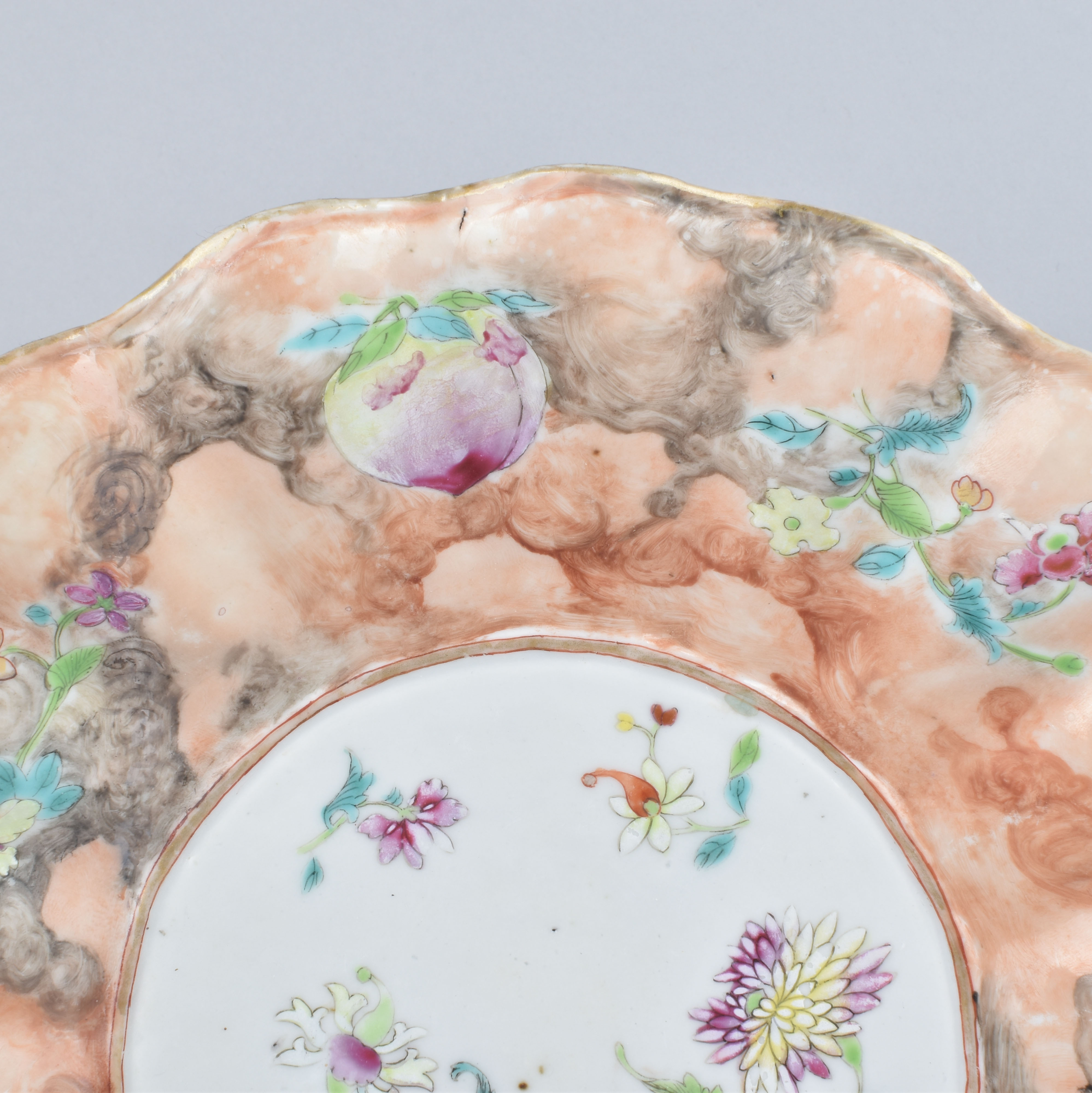 Porcelaine Qianlong (1735-1795), circa 1755, Chine Porcelaine Qianlong (1735-1795), circa 1755, Chine