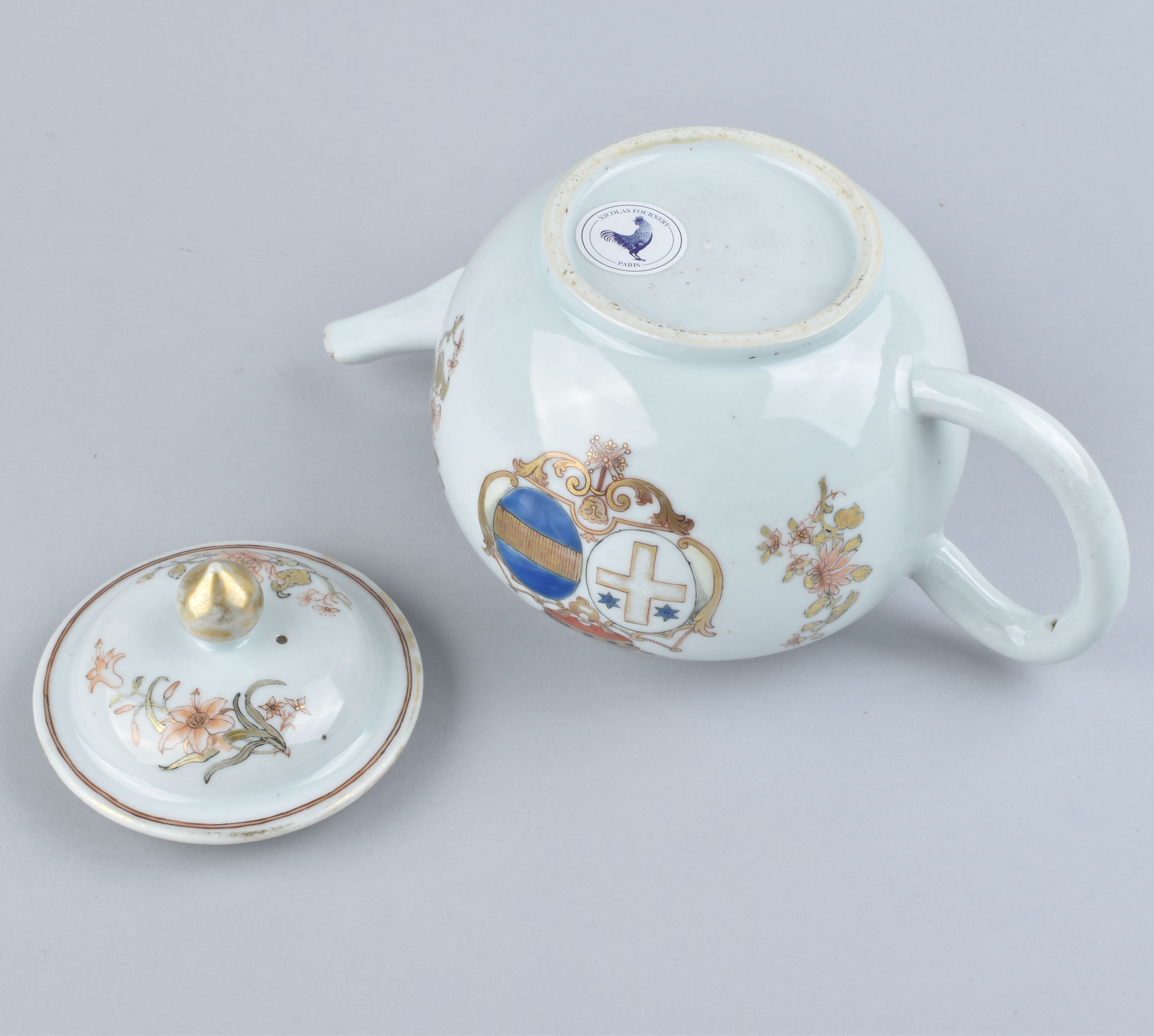 Porcelaine Qianlong (1735-1795), circa 1750, Chine Porcelaine Qianlong (1735-1795), circa 1750, Chine