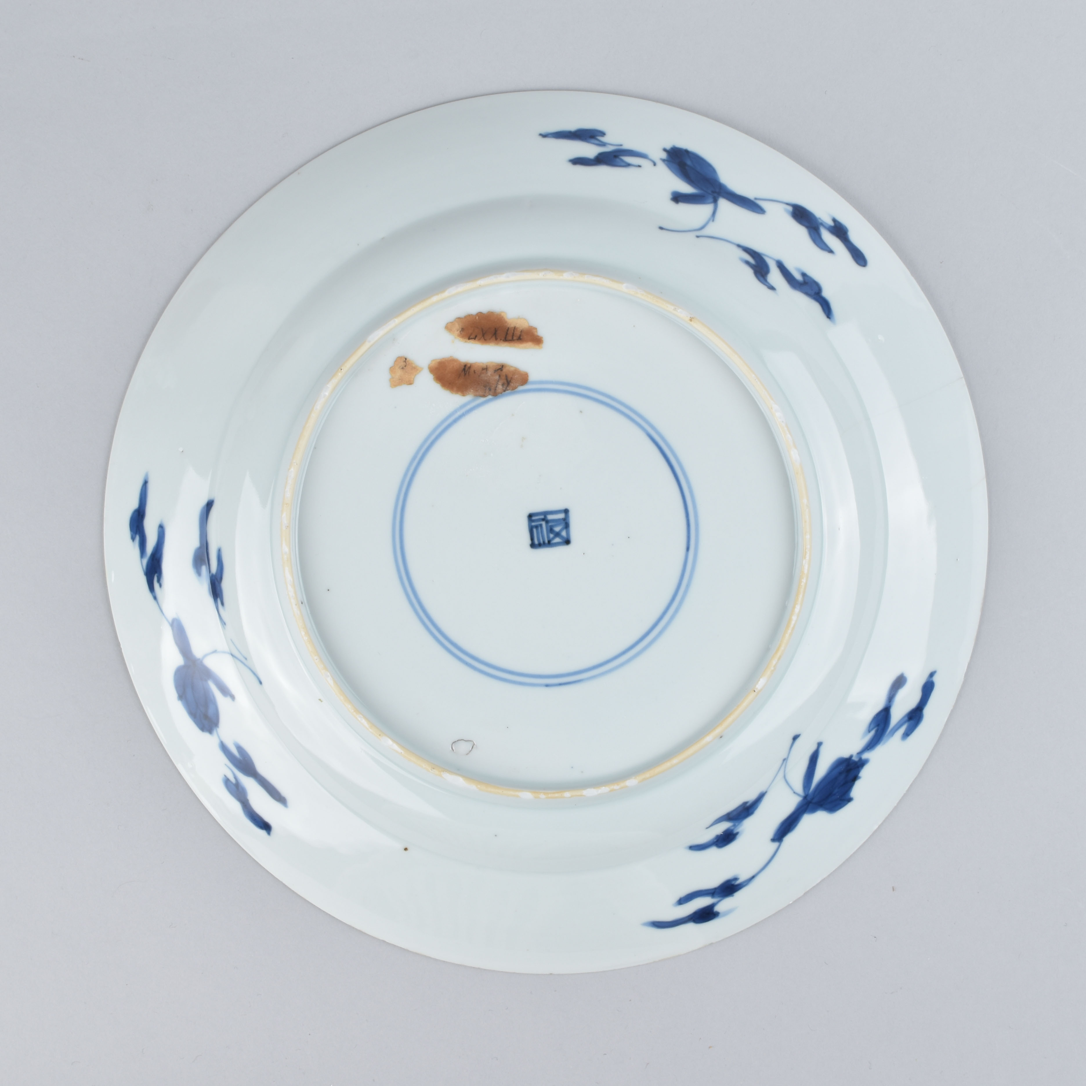 Porcelaine Kangxi (1662-1722), ca. 1690/1710, Chine Porcelaine Kangxi (1662-1722), ca. 1690/1710, Chine