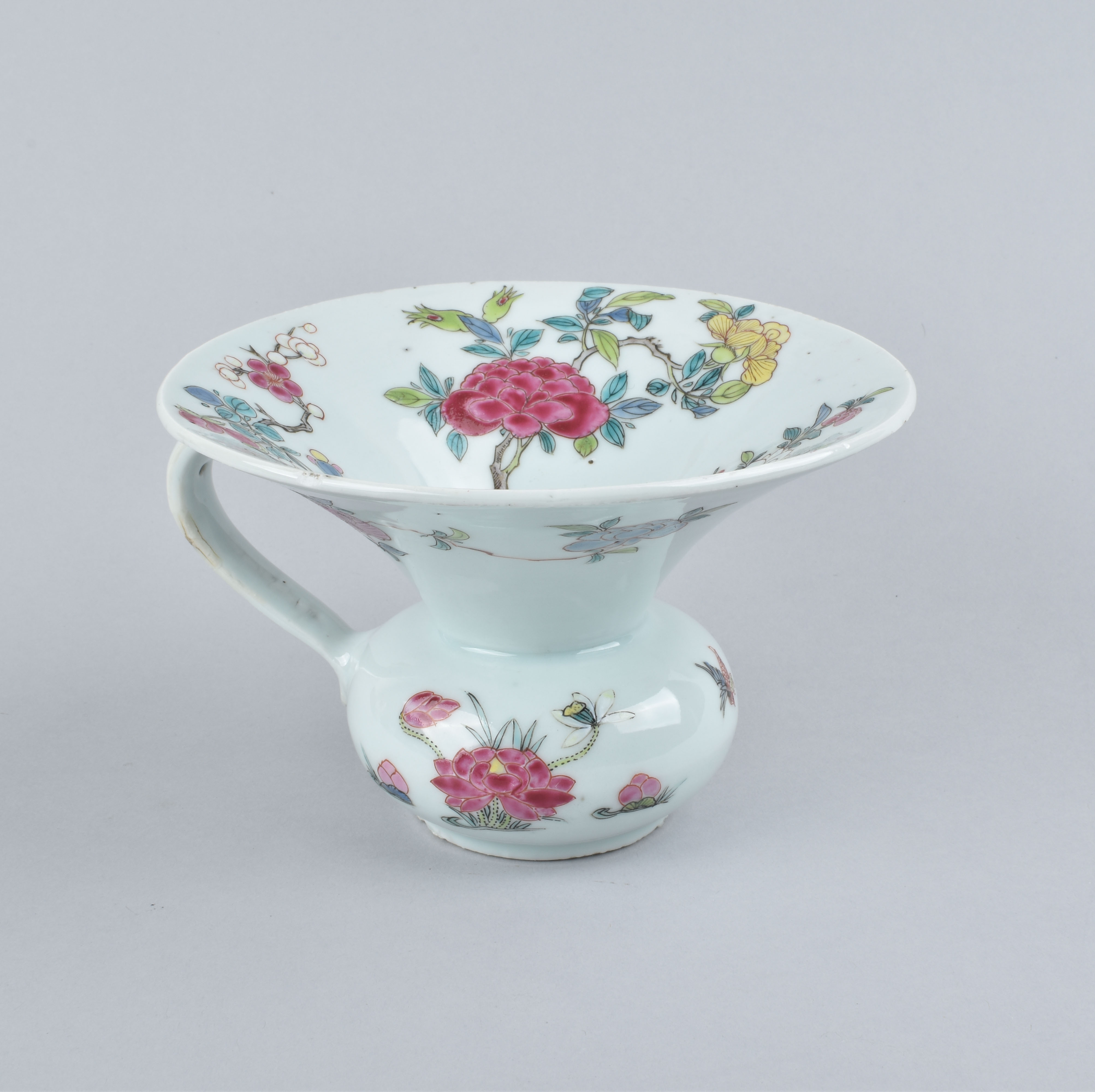 Famille rose Porcelaine Yongzheng (1723-1735), Chine