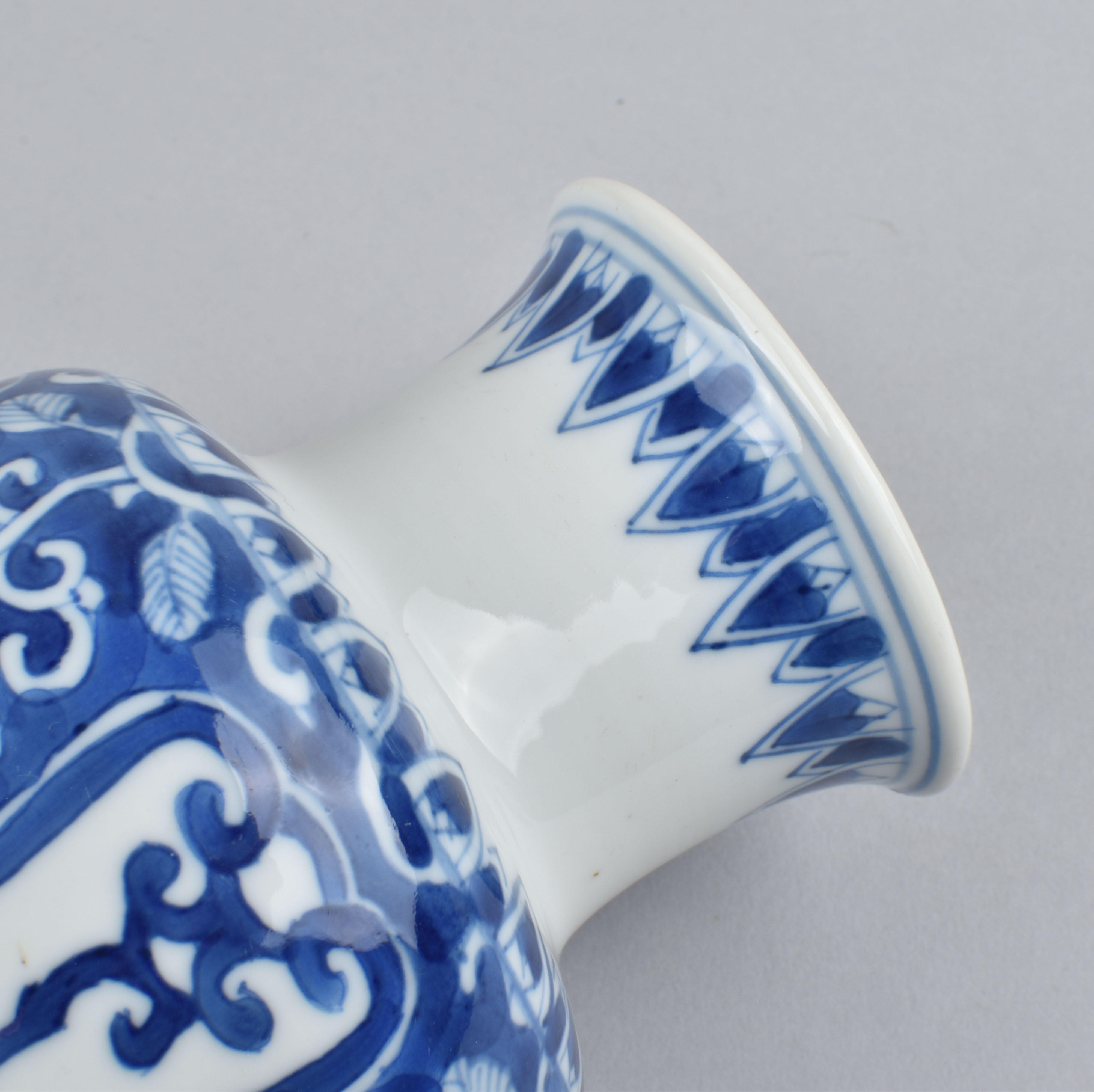 Porcelaine Kangxi (1662-1722), China Porcelaine Kangxi (1662-1722), China