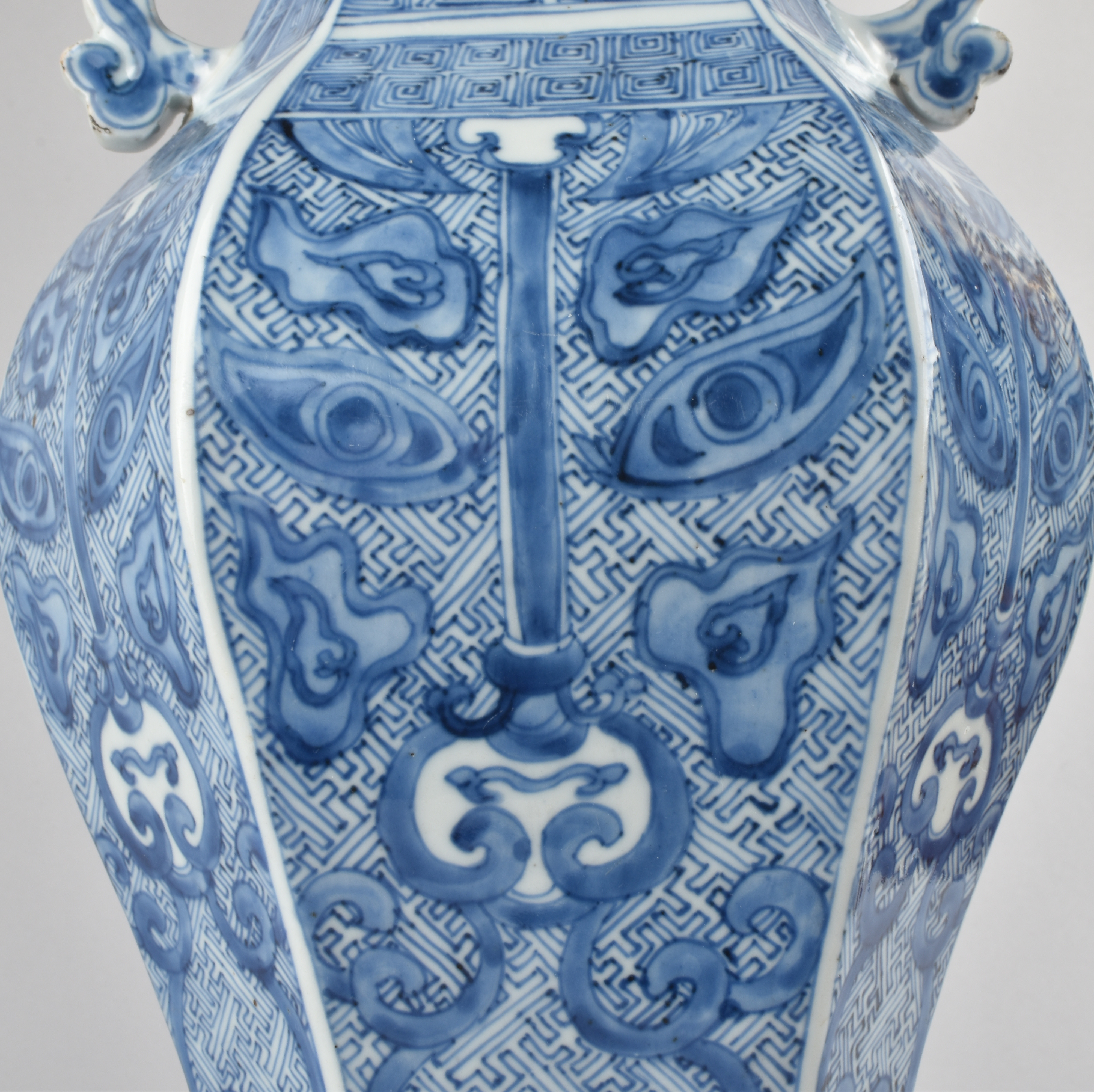 Porcelaine Kangxi (1662-1722), Chine Porcelaine Kangxi (1662-1722), Chine