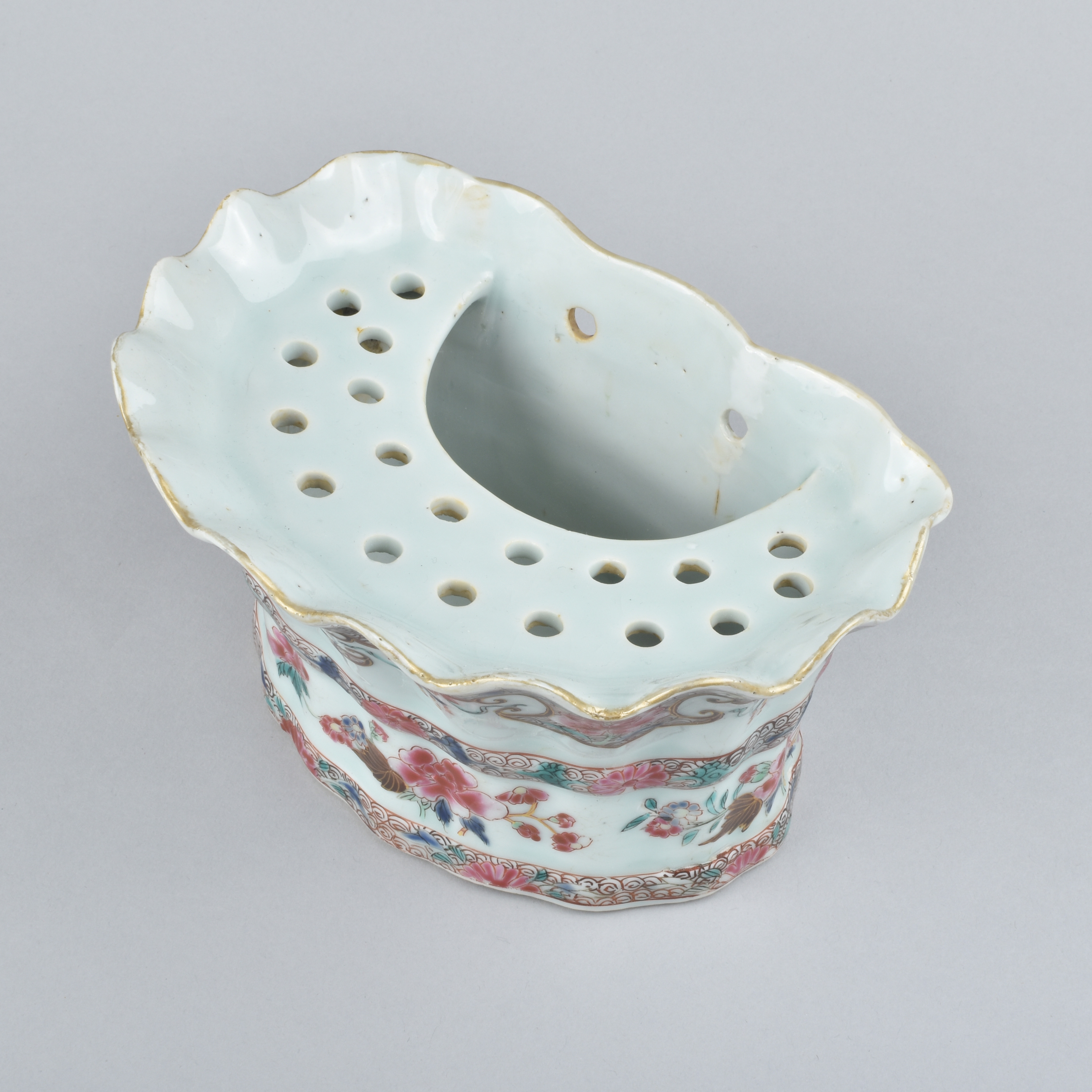 Porcelaine Yongzheng / Qianlong, ca. 1730/1740, Chine Porcelaine Yongzheng / Qianlong, ca. 1730/1740, Chine