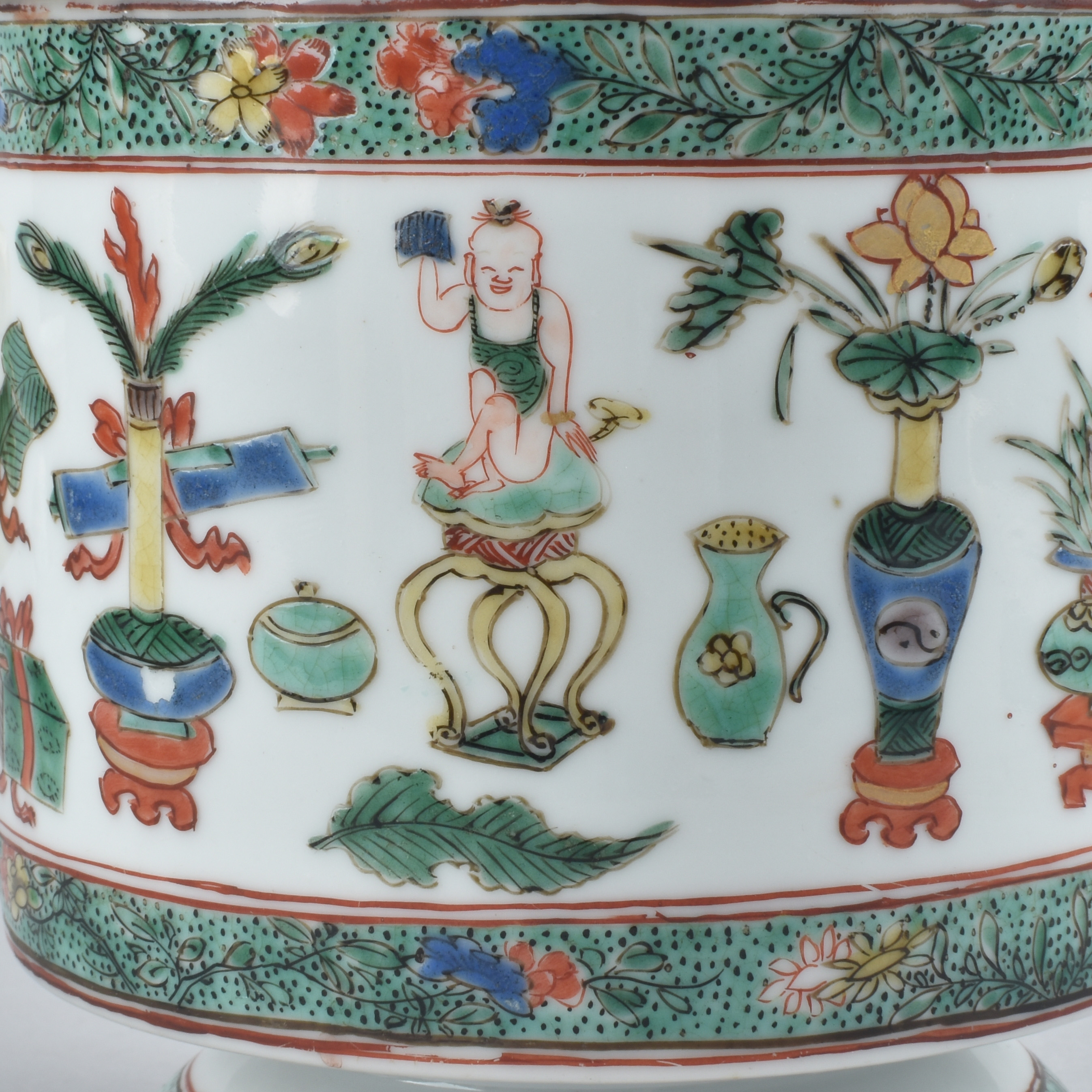 Famille verte 16 cm Kangxi (1662-1722), Chine Famille verte 16 cm Kangxi (1662-1722), Chine