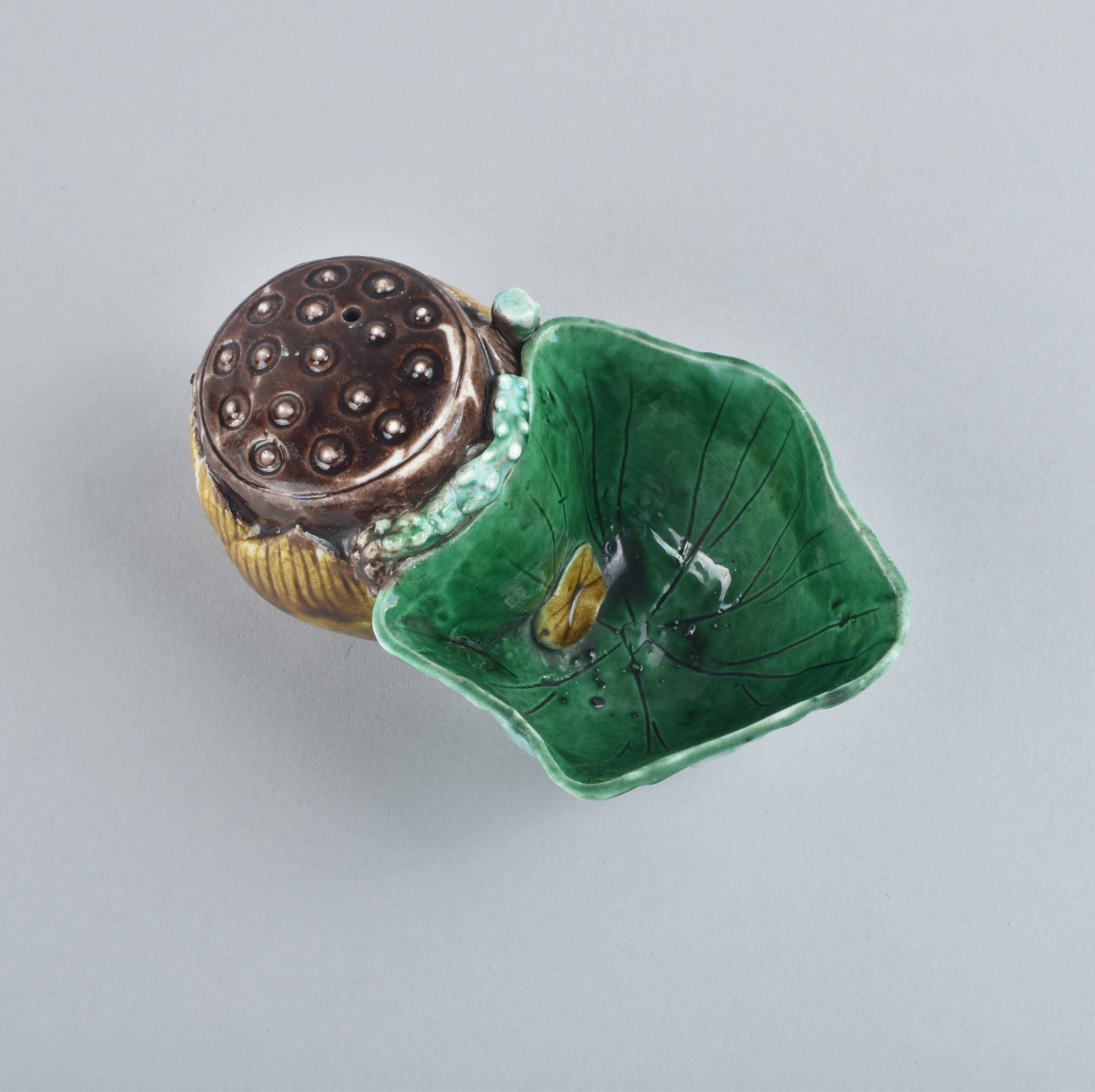 Famille verte Porcelaine Kangxi (1662-1722), China Famille verte Porcelaine Kangxi (1662-1722), China