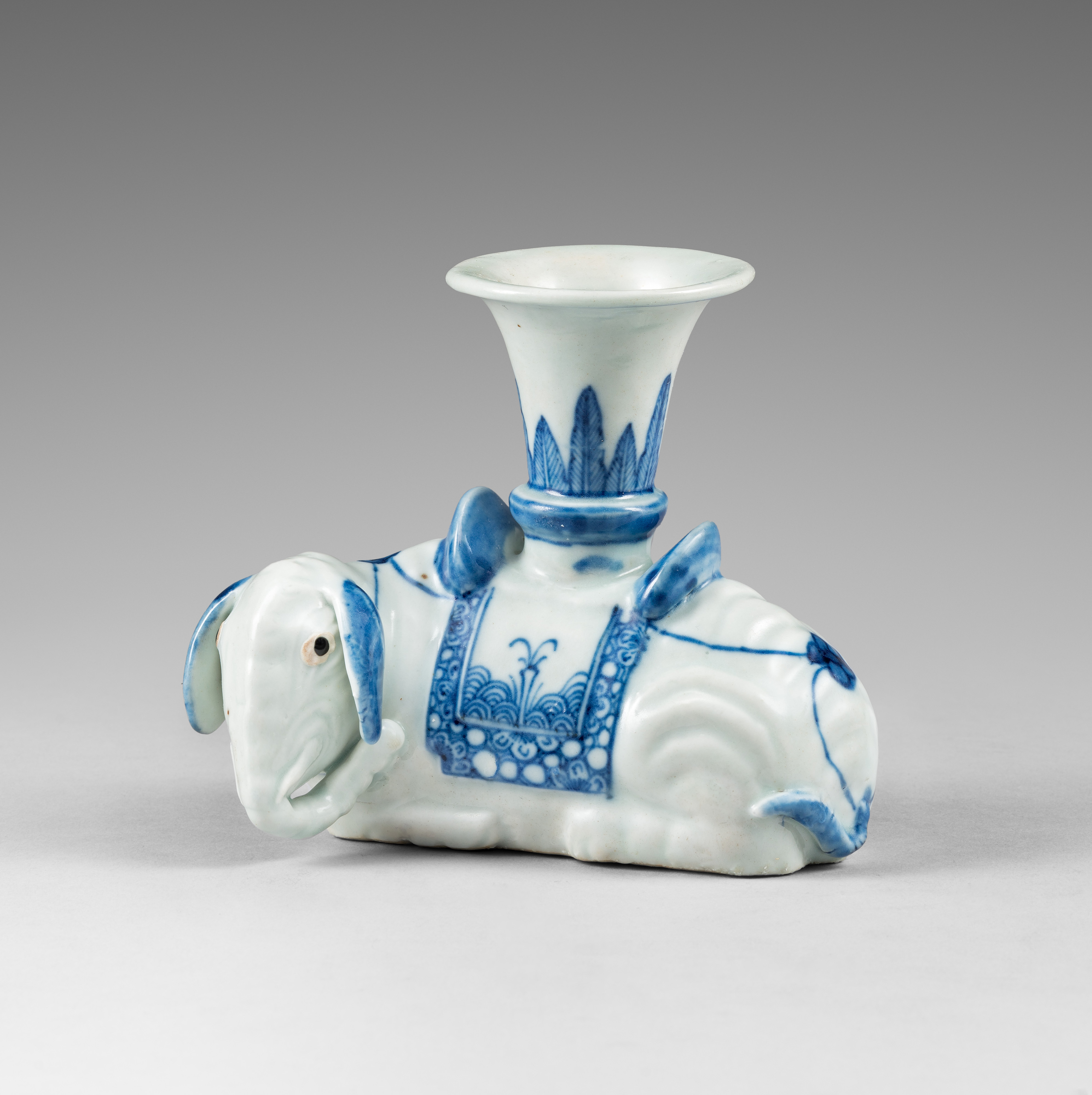 Porcelaine Jiaqing period (1796-1820), Chine