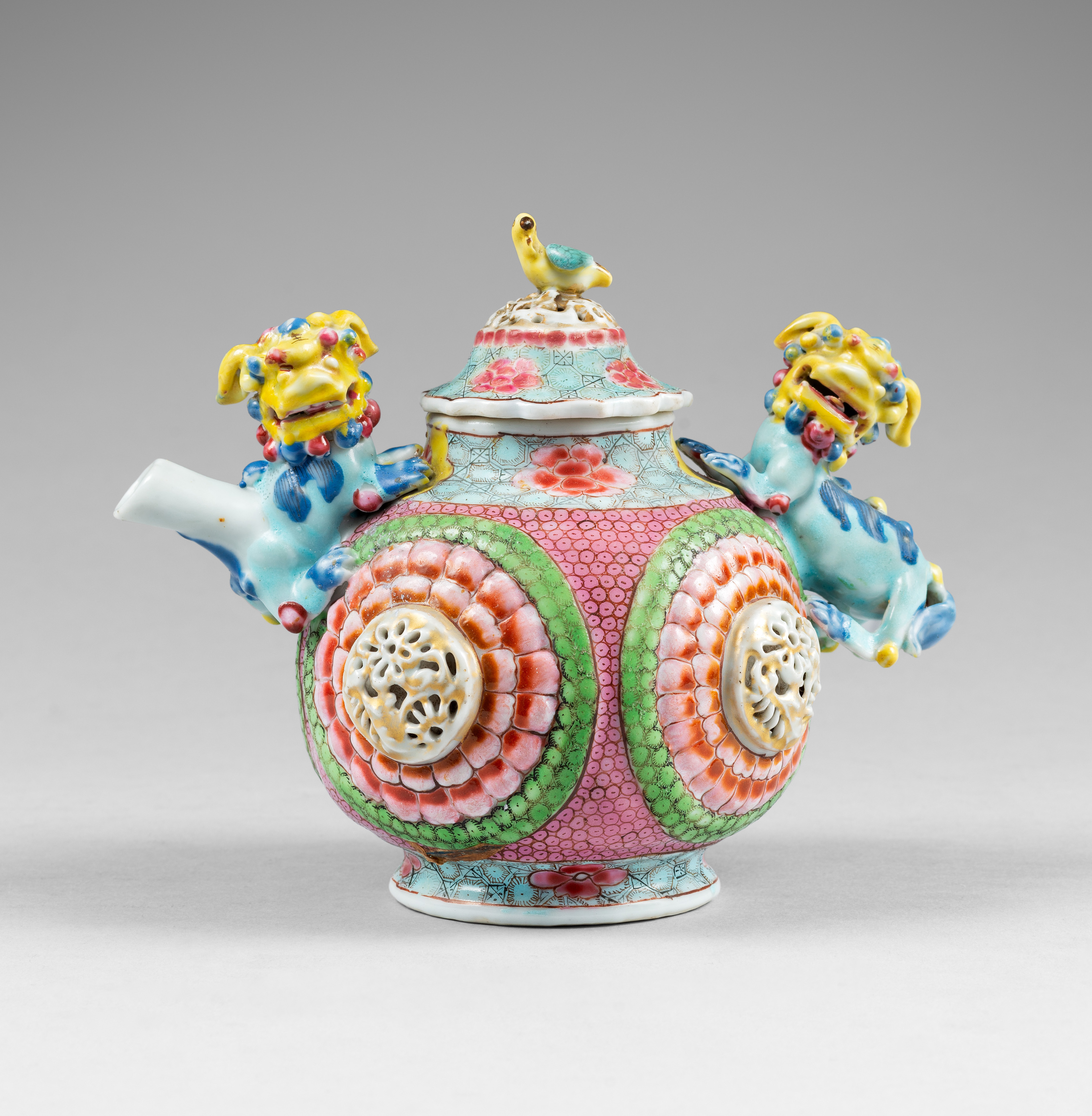 Porcelaine Yongzheng (1723-1735), Chine