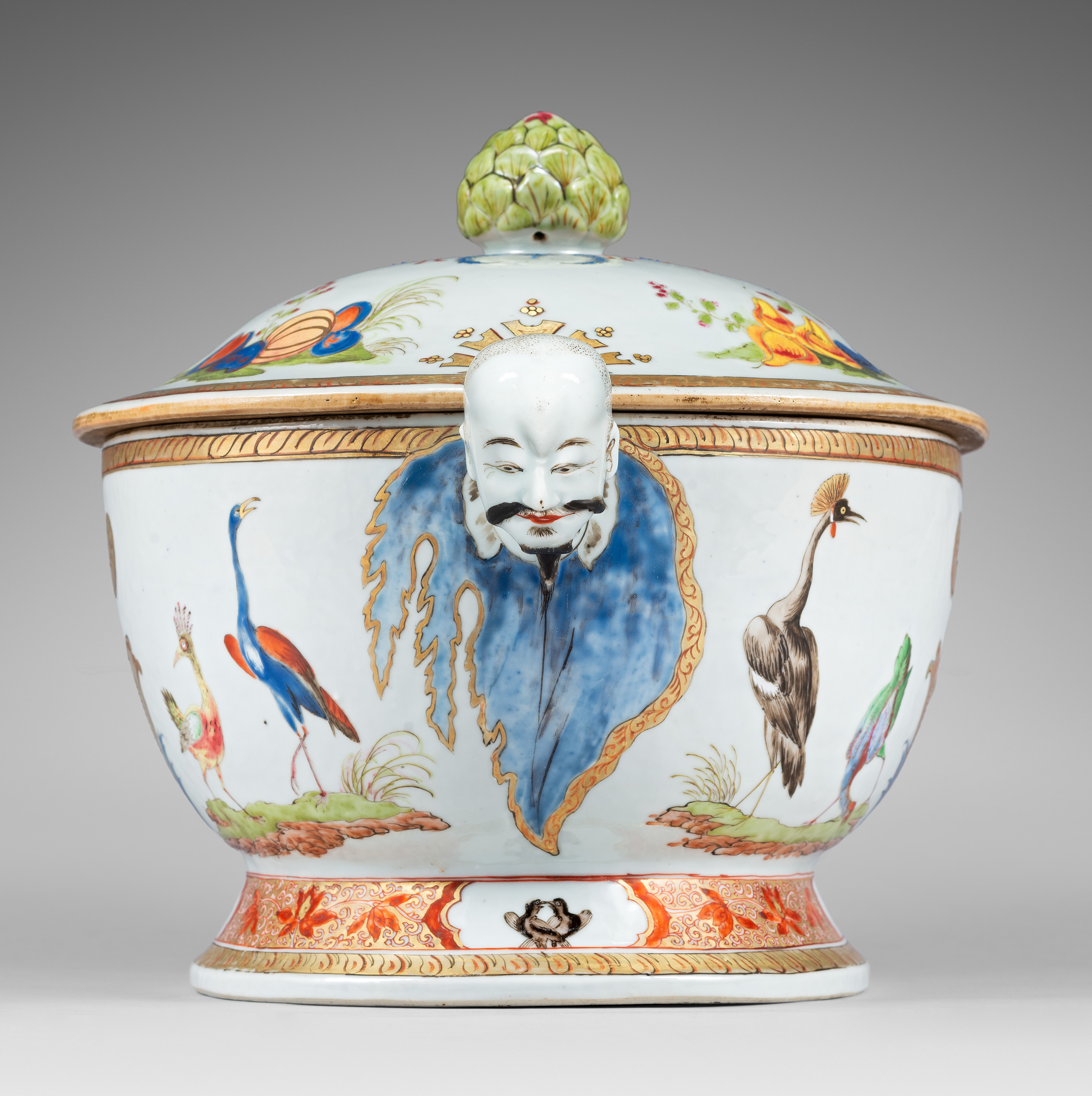 Porcelaine Yongzheng (1723-1735), circa 1730/1735, Chine Porcelaine Yongzheng (1723-1735), circa 1730/1735, Chine
