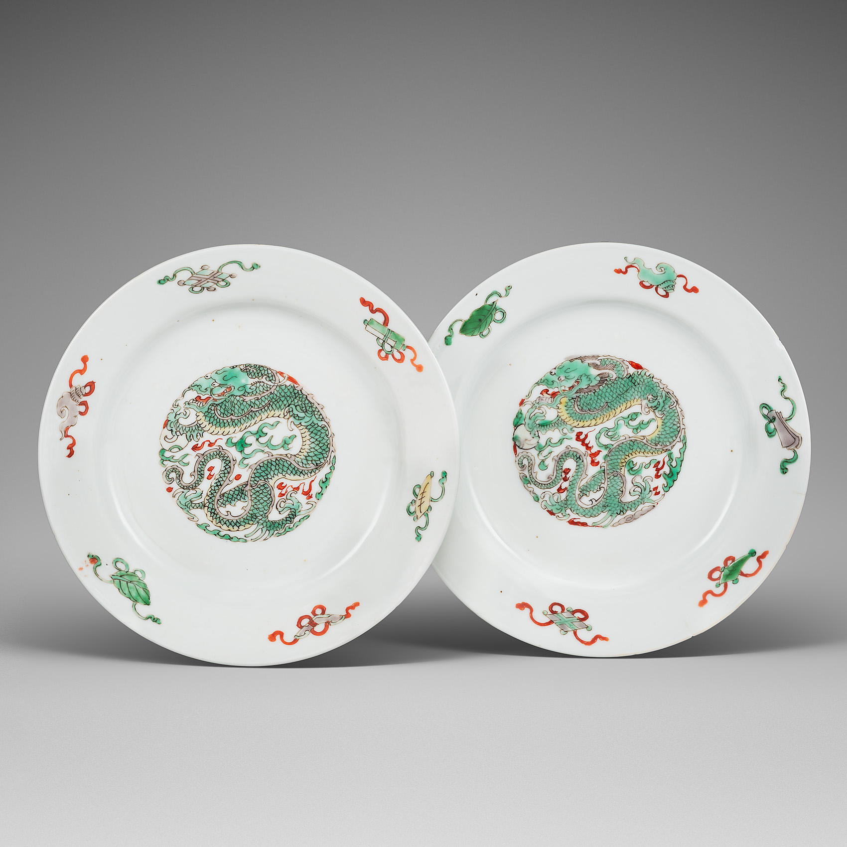 famille verte dragon kangxi china