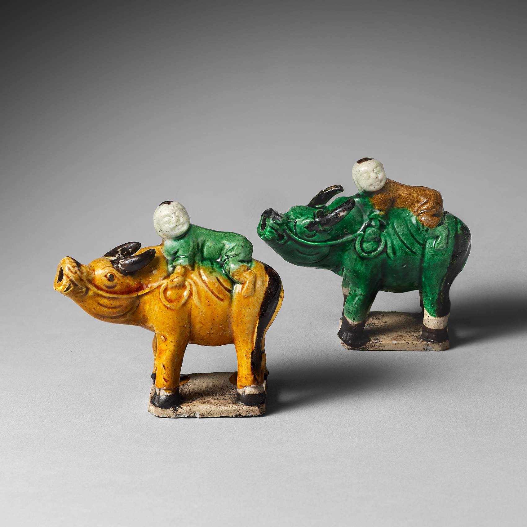 Two-famille-verte-buffalo-form-biscuit-water-dropper-Kangxi