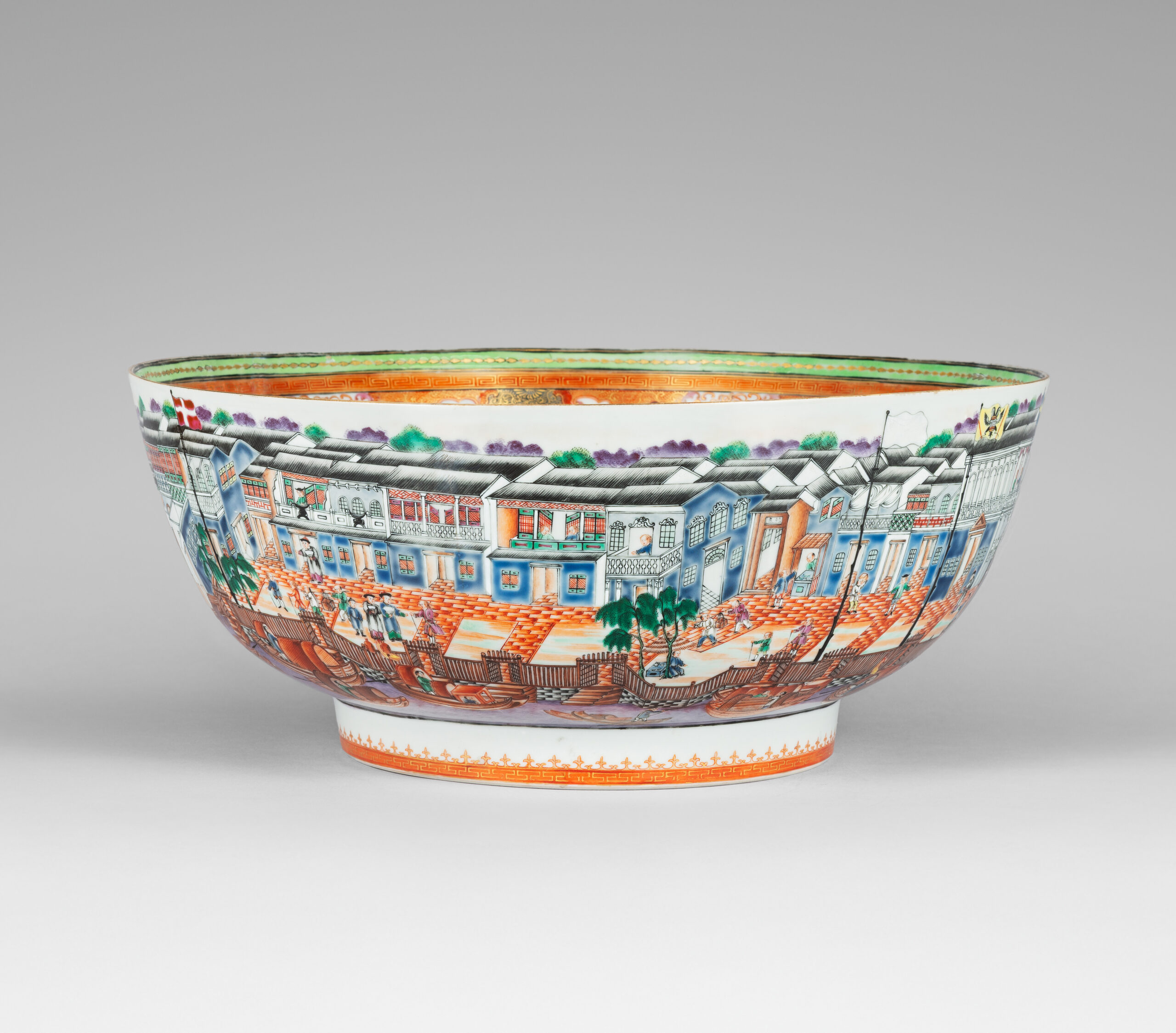 Chinese export porcelain hong bowl Qianlong
